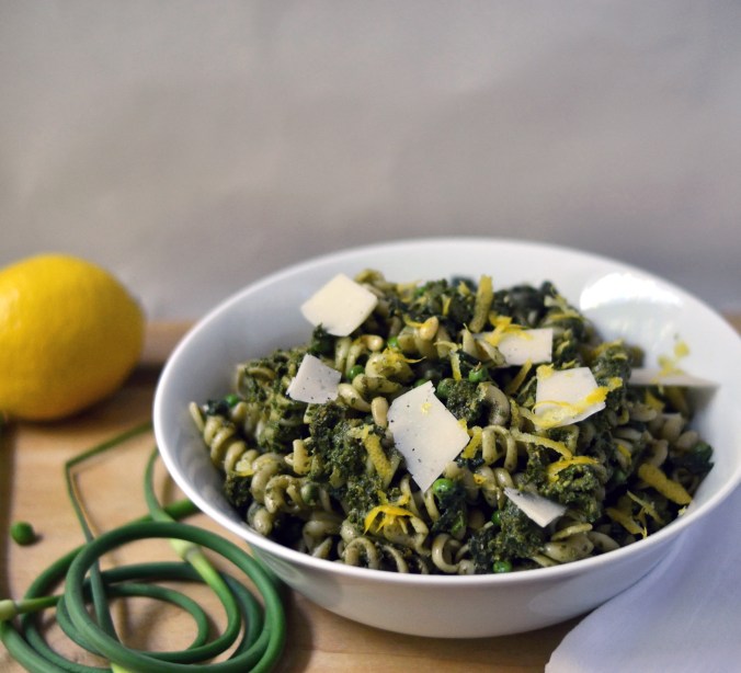 Lemon Pesto Pasta with Peas, Spinach and Asiago | Pumpkin Honey